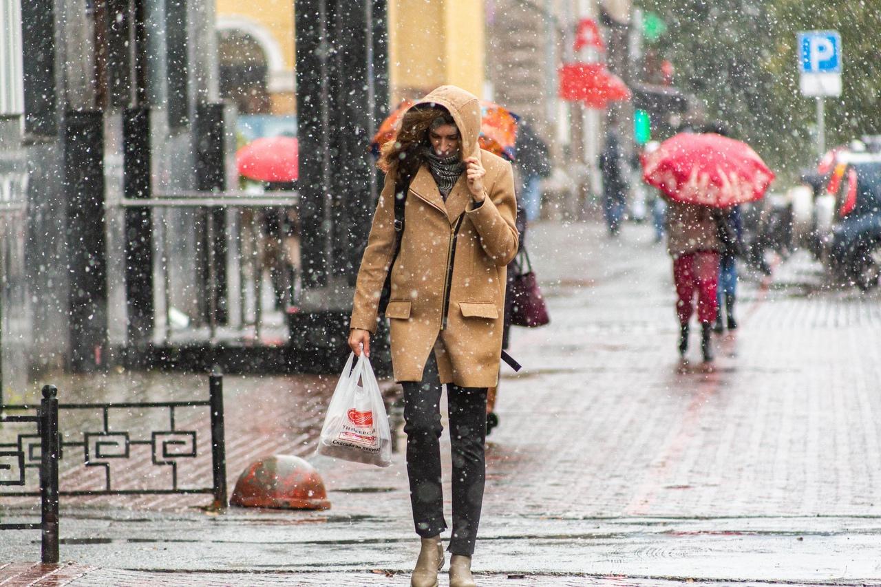 Фото Октябрьский снегопад: 10 сказочных фото с улиц Новосибирска 9